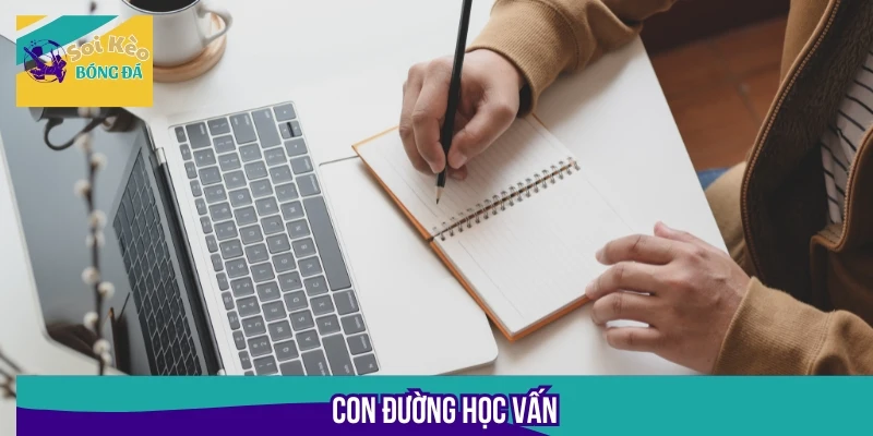 Ngay từ khi còn theo học ngành Marketing, Thành đã có đam mê với viết lách